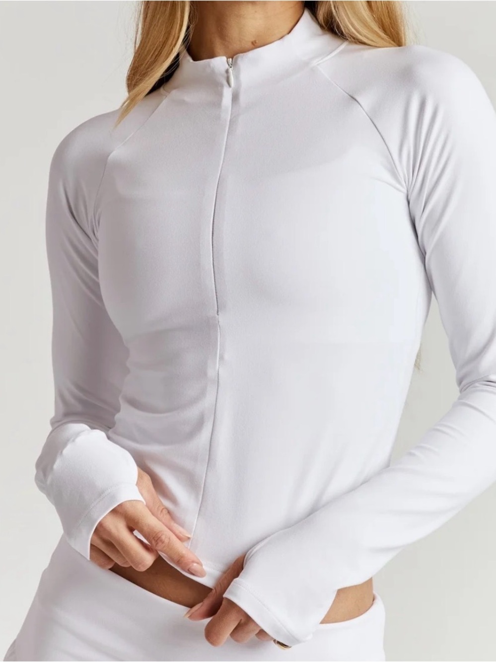 YEAR OF OURS STUDIO PULL OVER QUARTER ZIP- WHITE SIZE XS - Picture 2 of 5